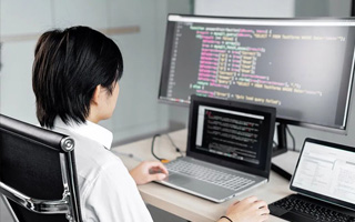 乌海 ,php声明和调用变量的符号是什么？
